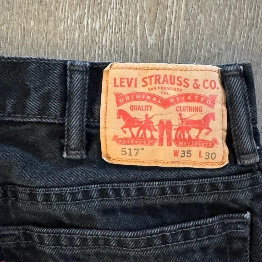 Levi’s 517 Jean Pants